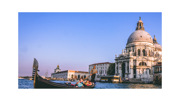 EXPLORE VENICE LIKE A LOCAL: CICCHETTI & WINE TOUR